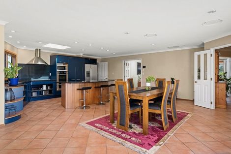 Photo of property in 337 Otumoetai Road, Otumoetai, Tauranga, 3110