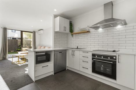 Photo of property in 18 Bellbird Street, Papakura, 2110