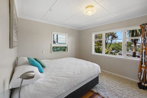 Photo of property in 28 Rodney Avenue, Te Horo Beach, Otaki, 5581