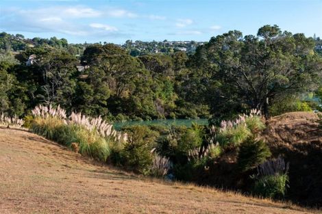 Photo of property in 202 Broomfields Road, Whitford, 2571