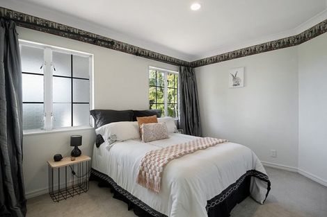 Photo of property in 13 Belvedere Court, West Harbour, Auckland, 0618