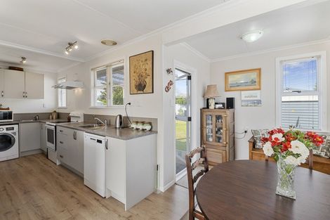 Photo of property in 14 Beatty Street, Levin, 5510