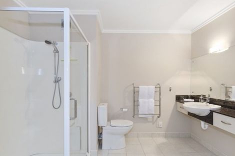 Photo of property in 4/15 Sixth Avenue, Tauranga, 3110