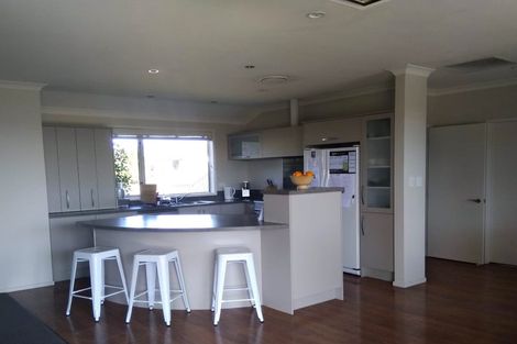 Photo of property in 19 Karoola Place, Havelock North, 4130