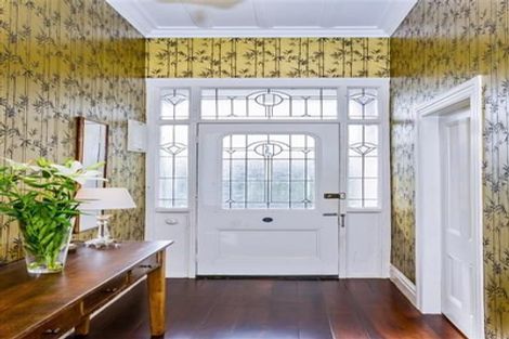 Photo of property in 11 Reimers Avenue, Mount Eden, Auckland, 1024