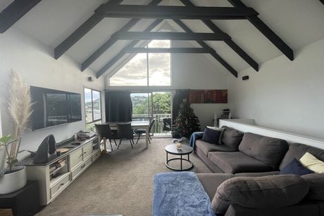 Photo of property in 10 Linwood Way, Island Bay, Wellington, 6023