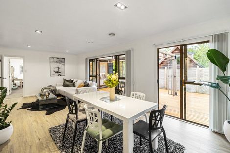 Photo of property in 2/13 Hororata Road, Hauraki, Auckland, 0622