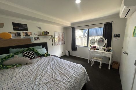 Photo of property in 94 Brian Crescent, Stanmore Bay, Whangaparaoa, 0932