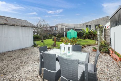 Photo of property in 208 Queen Sh25 Street, Thames, 3500