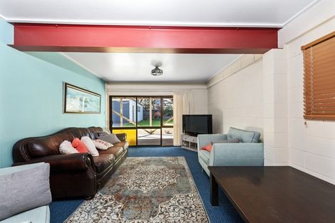 Photo of property in 1237 Papamoa Beach Road, Papamoa Beach, Papamoa, 3118