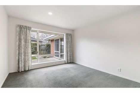 Photo of property in 1/123a Withells Road, Avonhead, Christchurch, 8042