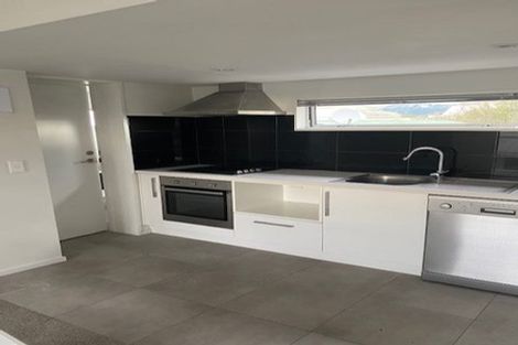 Photo of property in 43 Grafton Street, Waltham, Christchurch, 8011