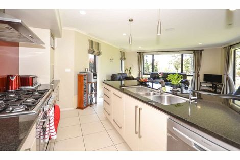 Photo of property in 24 Urutawa Drive, Kerikeri, 0230