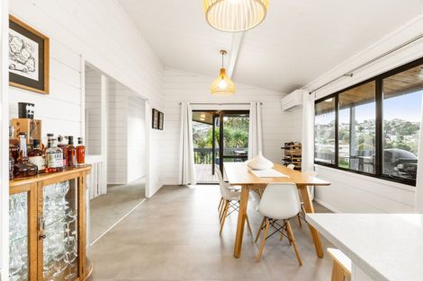 Photo of property in 32 Mcdowell Crescent, Hillcrest, Auckland, 0627