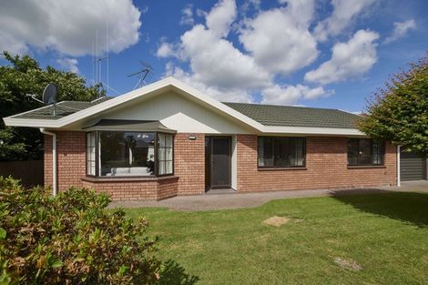 Photo of property in 148b Victoria Street, Cambridge, 3434