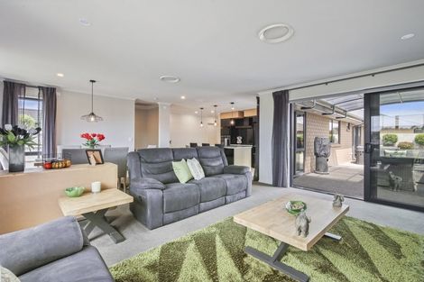 Photo of property in 42 Karere Avenue, Marshland, Christchurch, 8083