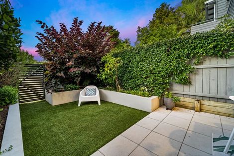 Photo of property in Habitat Apartments, 17/31 Byron Avenue, Takapuna, Auckland, 0622