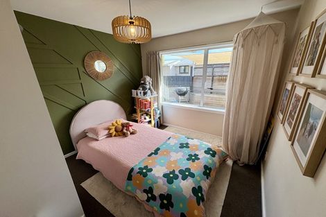 Photo of property in 35 Fern Drive, Halswell, Christchurch, 8025