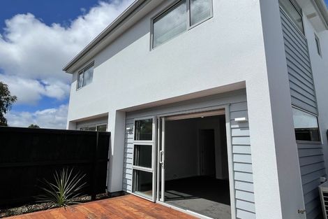 Photo of property in 2/111 Osborne Street, Waltham, Christchurch, 8011