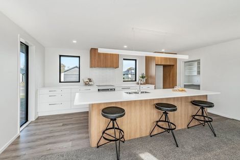 Photo of property in 1 Cedric Place, Darfield, 7510