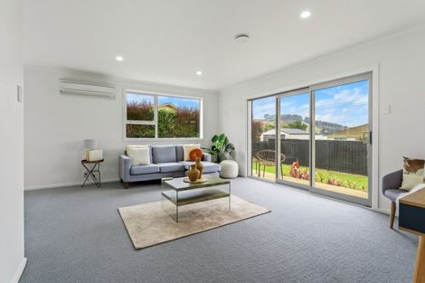 Photo of property in 2 Kaira Street, Sawyers Bay, Port Chalmers, 9023