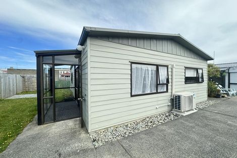 Photo of property in 13c Burns Street, South Dunedin, Dunedin, 9012