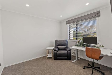 Photo of property in 6 George Fyfe Way, Wakefield, 7025