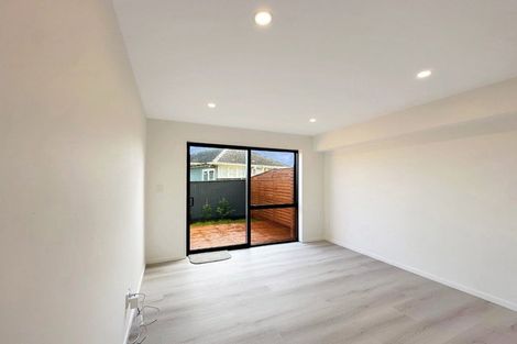 Photo of property in 7c Taratoa Street, Point England, Auckland, 1072