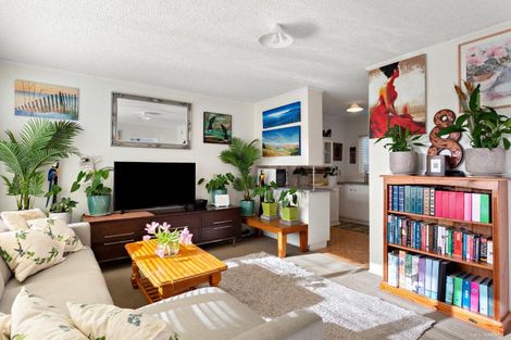 Photo of property in 11/16 Queens Parade, Devonport, Auckland, 0624