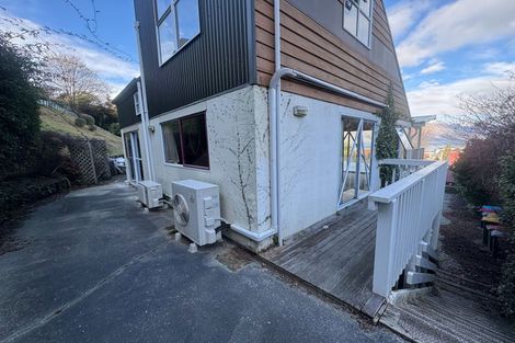 Photo of property in 5e Anderson Heights, Queenstown, 9300