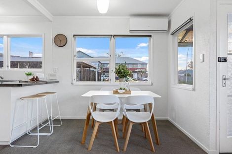 Photo of property in 1/1252 Cameron Road, Gate Pa, Tauranga, 3112