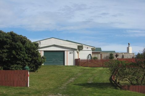 Photo of property in 97 Rua Avenue, Waitarere Beach, Levin, 5510