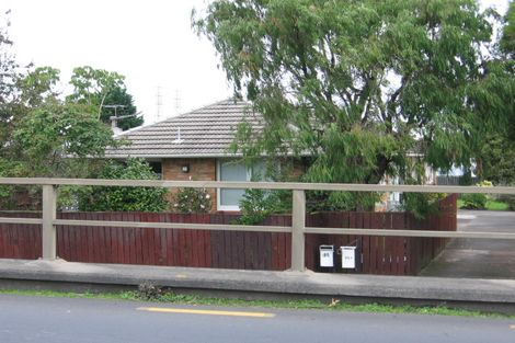 Photo of property in 2/95 Pakuranga Road, Pakuranga, Auckland, 2010