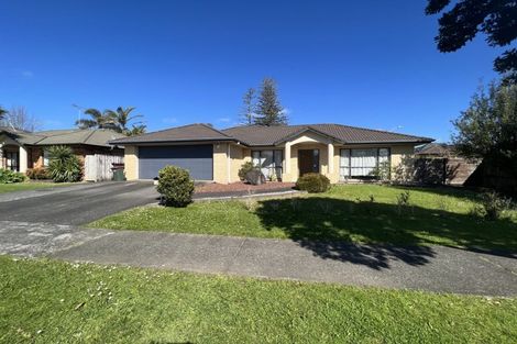 Photo of property in 47 Wayne Francis Drive, East Tamaki, Auckland, 2016