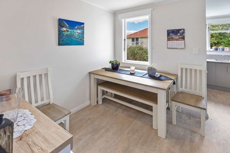 Photo of property in 82 Grey Street, Shannon, 4821