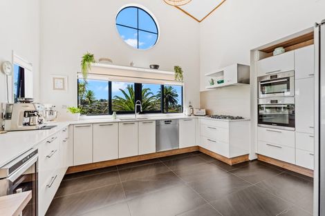Photo of property in 18 Palm Cove, Arkles Bay, Whangaparaoa, 0932