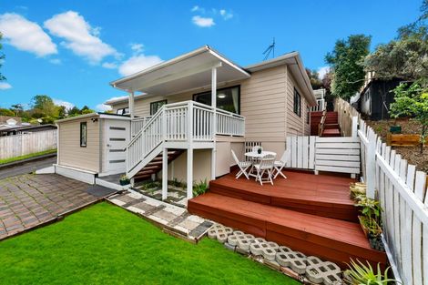 Photo of property in 1/51 Vandeleur Avenue, Birkdale, Auckland, 0626