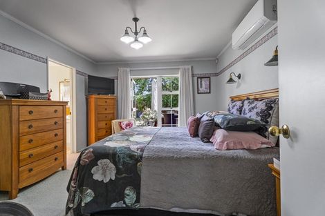 Photo of property in 35 Cromwell Drive, Fitzroy, Hamilton, 3206