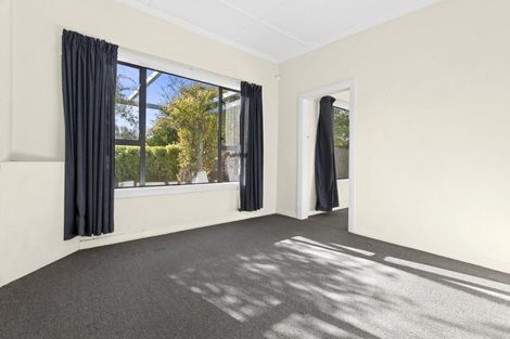 Photo of property in 32 Flora Dora Parade, Lake Hawea, Wanaka, 9382