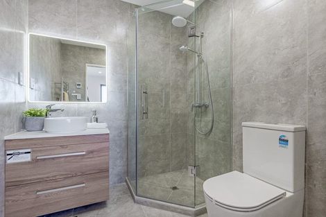 Photo of property in 3/16 Williamson Avenue, Belmont, Auckland, 0622