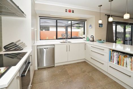 Photo of property in 71 Harrowfield Drive, Harrowfield, Hamilton, 3210