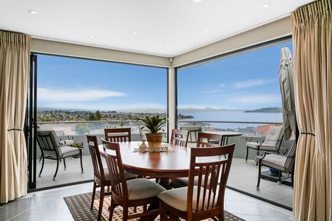 Photo of property in 1/72 Harvey Street, Waipahihi, Taupo, 3330