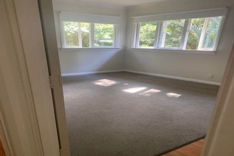 Photo of property in 26 Paturoa Road, Titirangi, Auckland, 0604