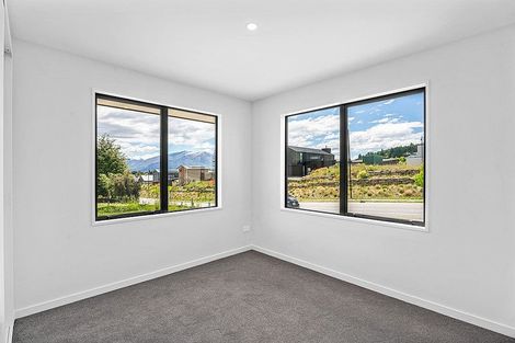 Photo of property in 201 Aubrey Road, Wanaka, 9305