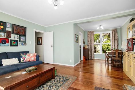 Photo of property in 73 Godley Street, Waiwhetu, Lower Hutt, 5010