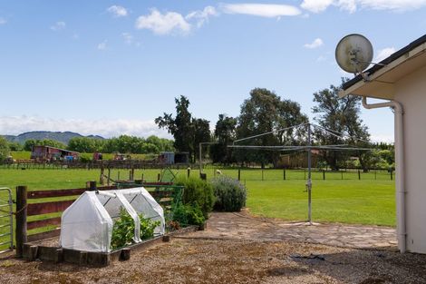 Photo of property in 33 Caesar Road, Ormond, Gisborne, 4071