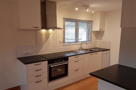 Photo of property in 2/4 Ridge Road, Howick, Auckland, 2014