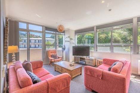 Photo of property in Mclean Towers, 2a/3 Shakespeare Road, Napier South, Napier, 4110