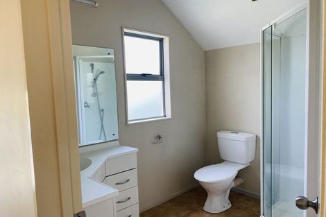 Photo of property in 54b Delta Avenue, New Lynn, Auckland, 0600