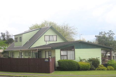 Photo of property in 37 Petrie Street, Pomare, Rotorua, 3015